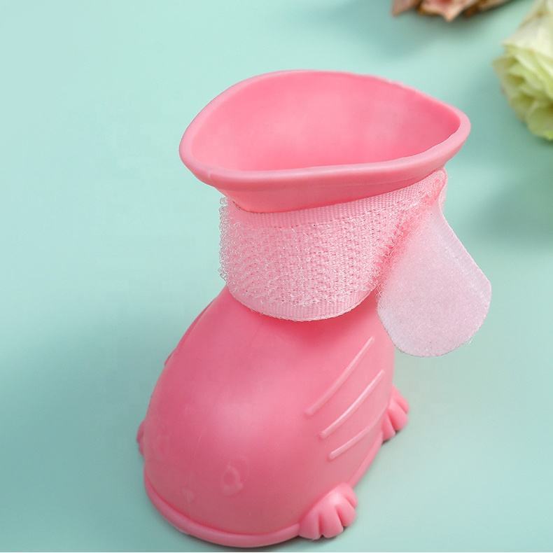 Dog/Cat Rain Boots 4Pcs Waterproof Silicone Non-Slip Footwear Soft Bottom Shoes