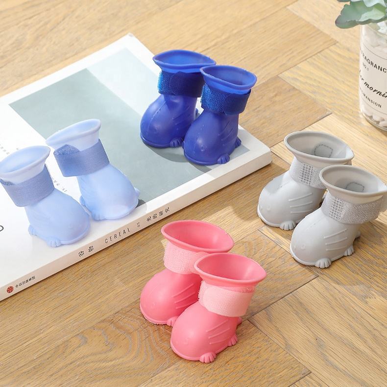 Dog/Cat Rain Boots 4Pcs Waterproof Silicone Non-Slip Footwear Soft Bottom Shoes